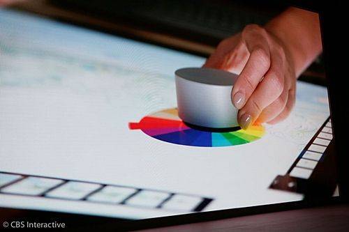 MS가 새롭게 선보인 액세사리 서피스 다이얼 (사진=씨넷)