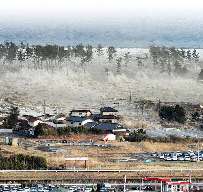 2011년 규모 9의 동일본 대지진 당시 쓰나미(지진해일). [신화=뉴시스]
