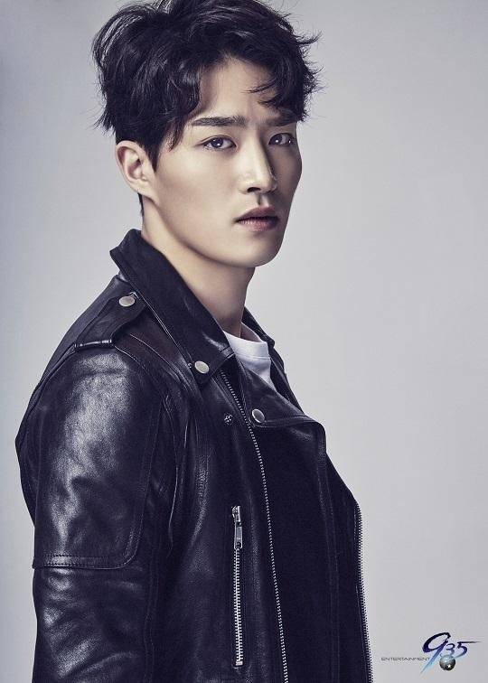 안지훈