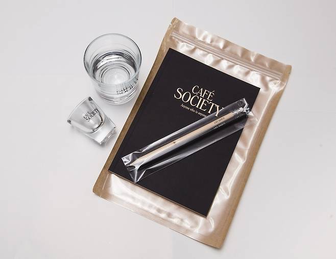 `까페 소사이어티` 사진=이소정(STUDIO706)