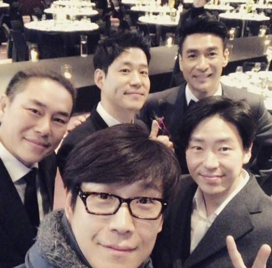 유준상 인스타그램에 올려진 신성우 결혼식 기념사진. / 사진=유준상 인스타그램