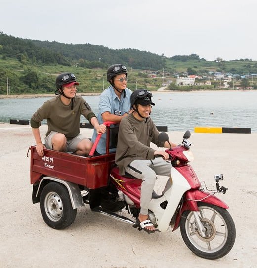 ‘삼시세끼’의 윤균상, 이서진, 에릭 - tvN 제공