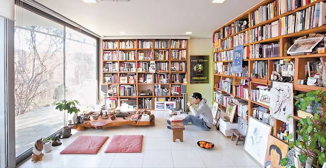 모티프원 거실 겸 서재 `라이브러리0`