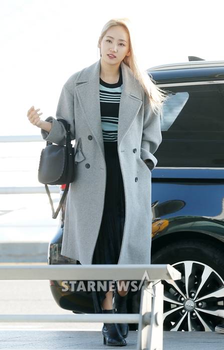 [★포토]예은, '코트룩의 정석'