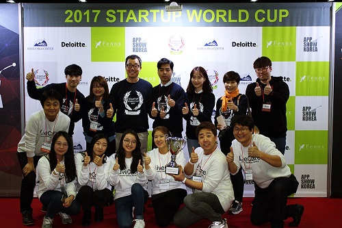 IoT 기반의 측우관리시스템 라이브케어를 개발한 유라이크코리아가 2017 스타트업 월드컵 한국 지역 예선전에서 우승을 거뒀다.