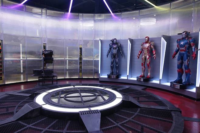 IMG 월드 오브 어드벤처에서 3D 기술을 활용해 마블 코믹스 대표 캐릭터인 '아이언맨'이 되는 체험을 할 수 있다.