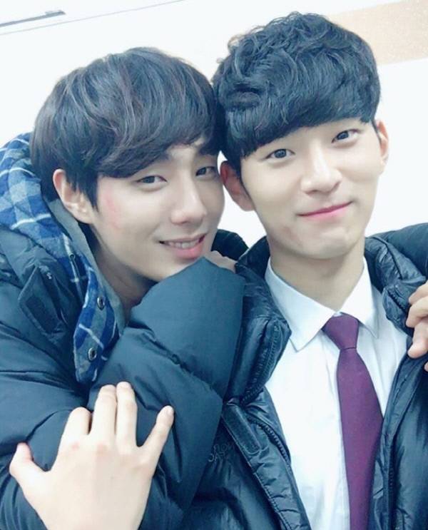 JTBC 금토극 ‘솔로몬의 위증’(극본 김호수, 연출 강일수)에 출연 중인 배우 학진, 이도겸. 사진 이도겸 인스타그램