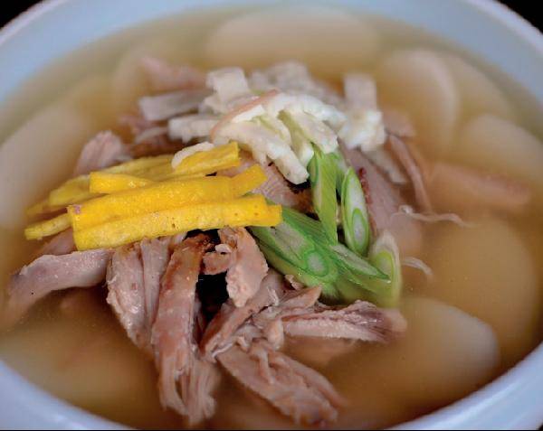 [월간산]닭장떡국