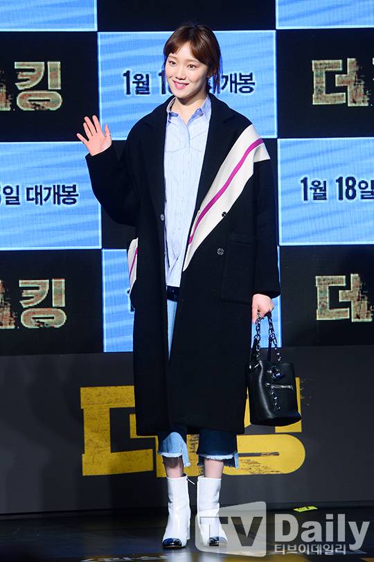 이성경