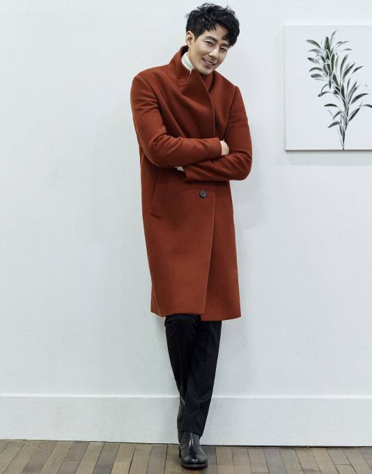 조인성. 사진 아이오케이컴퍼니