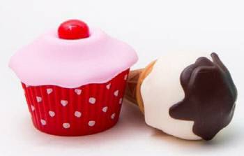 디저트 모양의 바이브레이터. 은하선토이즈 제공