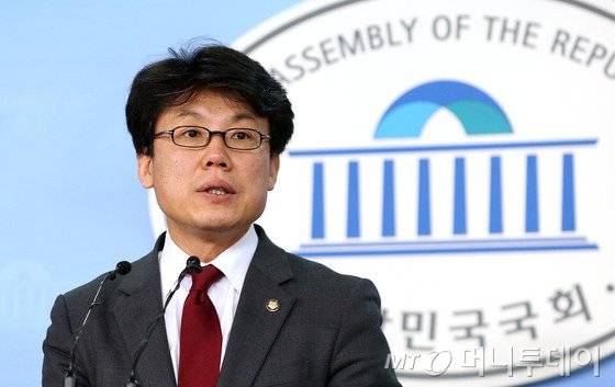 진성준 더불어민주당 전 의원. 2016.3.3/뉴스1