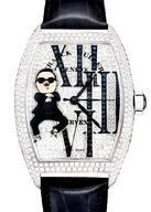 프랭크뮬러가 직접 선물한 ‘싸이 시계’의 가격은 공개되지 않았지만, 다이아몬드를 500개 이상 박아 넣은 점을 감안하면 수억원대에 달할 것이라는게 업계의 분석이다.