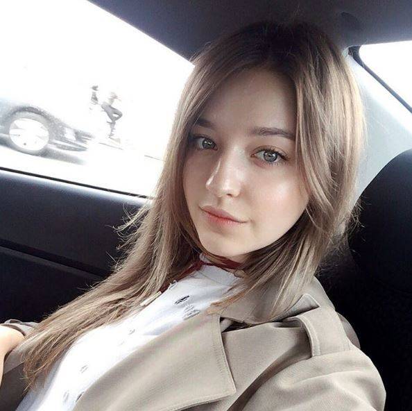 [사진 'angelinadanilova' 인스타그램]