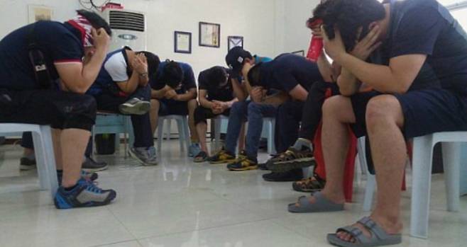 필리핀 성매매 한인 남성 9명 - 유튜브 영상 캡처