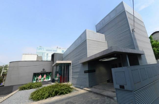 청담동 79-13에 자리한 정 총괄사장 소유 건물