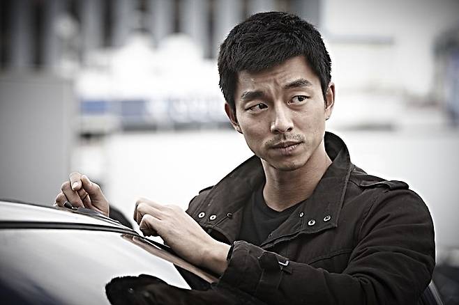 배우 공유는 영화 '용의자'에서 북한 최정예 특수요원을 연기했다.ⓒ쇼박스