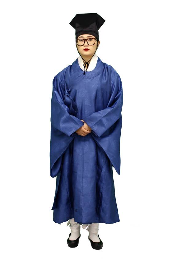 조선시대 성균관 유생의 교복인 청금복 재현모습. [사진 성균관대 유생문화기획단(청랑)]