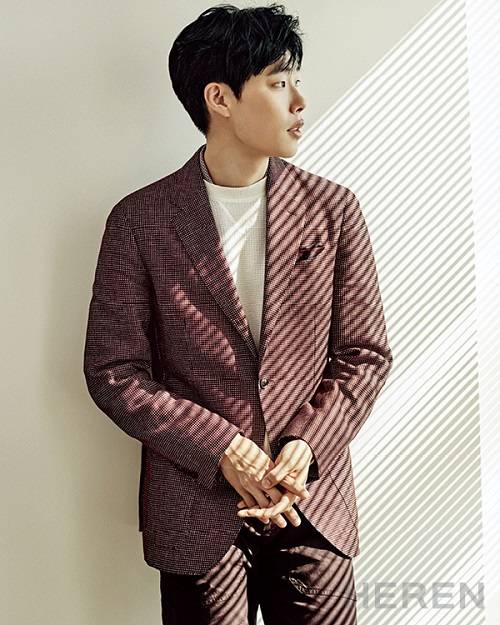 박근형 류준열 사진=에르메네질도 제냐