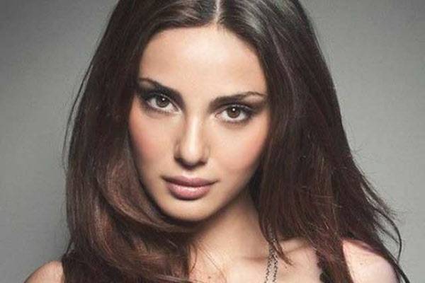 아르메니아 여성 / Mundo EN