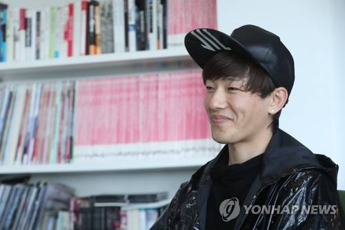 (서울=연합뉴스) 강민지 기자 = 일본 밴드 스파이에어의 보컬 이케가 28일 오후 서울 서초구 소니뮤직코리아에서 연합뉴스와의 인터뷰에 참석하고 있다. 2017.4.28      mjkang@yna.co.kr