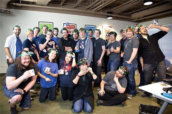 아울케미랩스 직원들(출처=아울케미랩스 블로그)