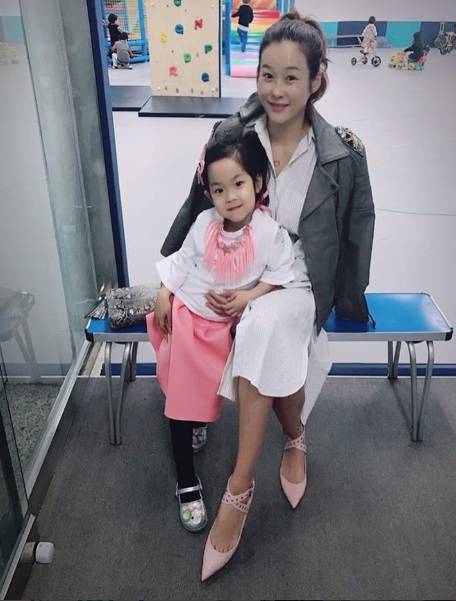 현영 둘째 임신