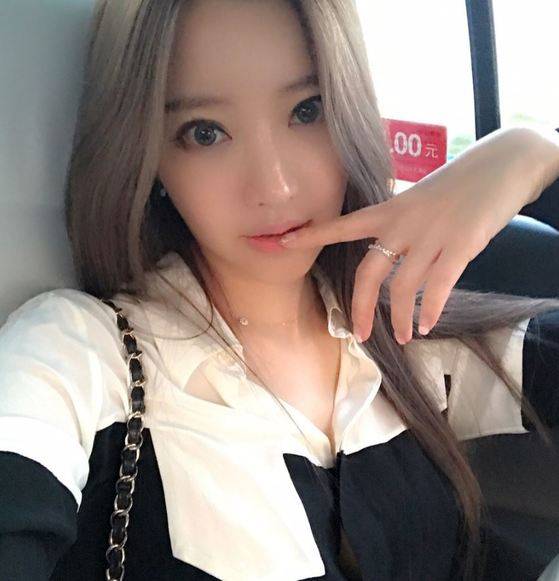 [사진 윤사랑 인스타그램]