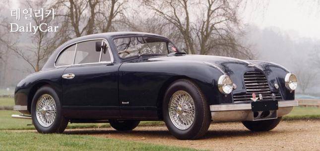 애스턴 마틴 (1950년형 DB2. 초기 형태의 그릴)