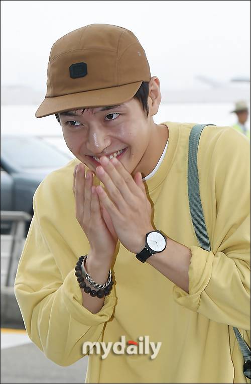 ▲ 강하늘 '너무 귀여운 척 했나?'