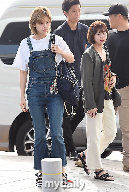 ▲ 트와이스 정연·채영 '단발 여신들'