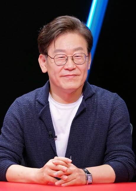 SBS '동상이몽2-너는 내 운명'에 출연을 확정한 이재명 성남시장 (사진=SBS 제공)