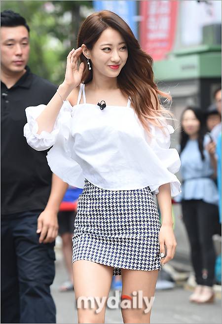 ▲경리 '미소 한방에 남성들 무장해제'