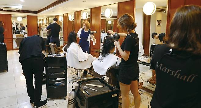 명동 마샬미용실 내부 모습.