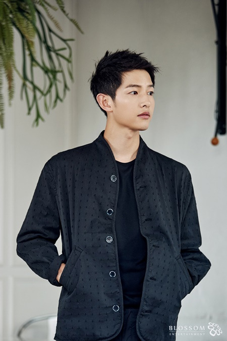 송중기