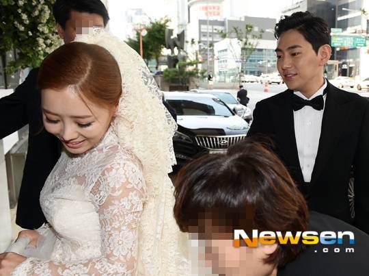 눈부신 신부 매력에 빠진 안용준