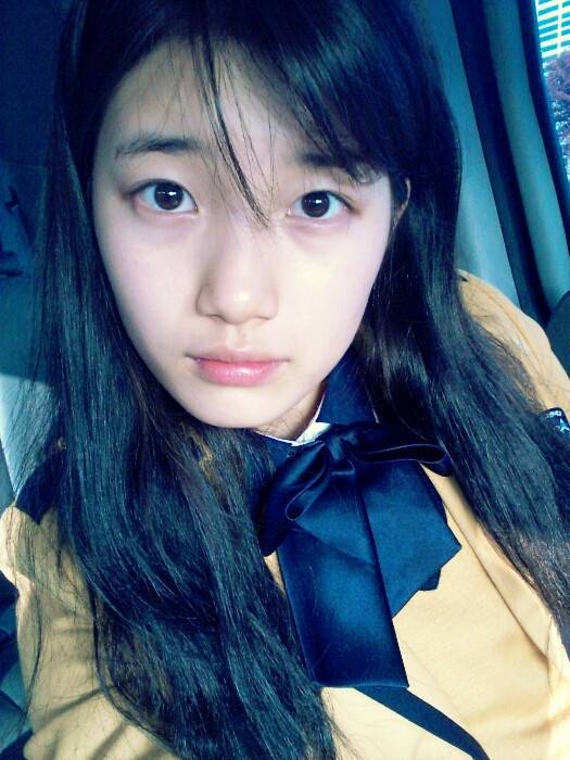 수지/ 사진=온라인 커뮤니티