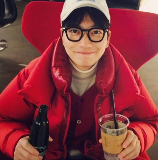 이동휘 셀카 이동휘
