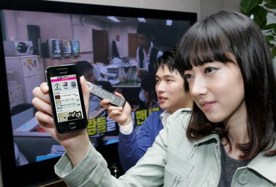 손 안의 myLGtv ⓒLG유플러스 제공