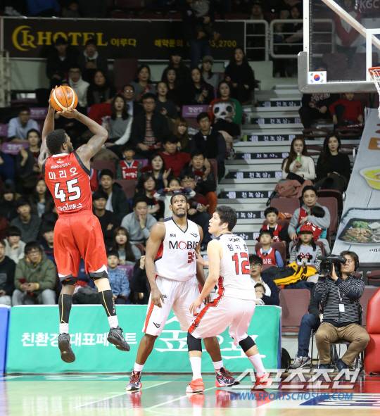 HMS_4583_1453022603_photo