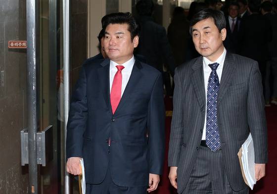 원유철 새누리당 원내대표와 이종걸 더불어민주당 원내대표/사진=뉴스1