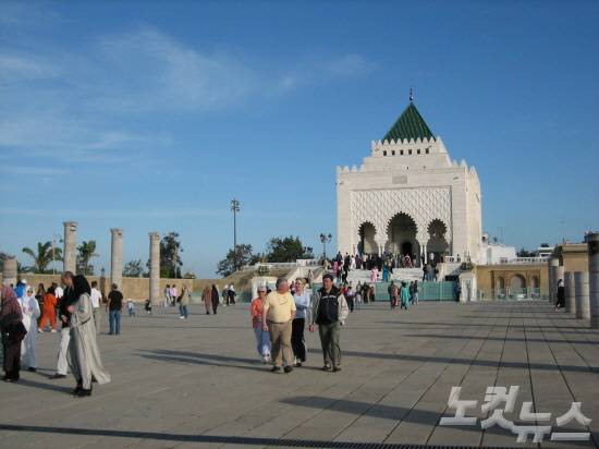 모로코 수도 라파트에 자리한 모하메드 5세 무덤(사진=투어2000 제공)