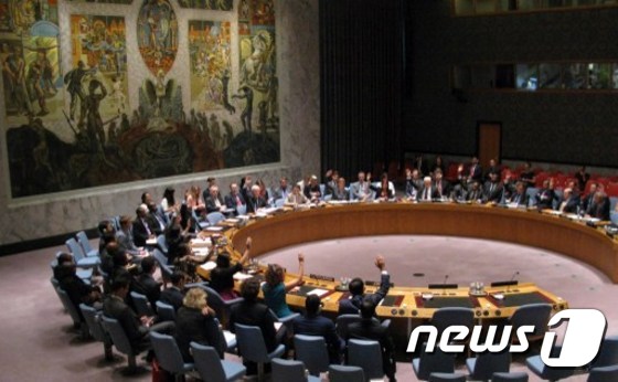 유엔 안전보장이사회의 결의문 채택. © AFP=뉴스1