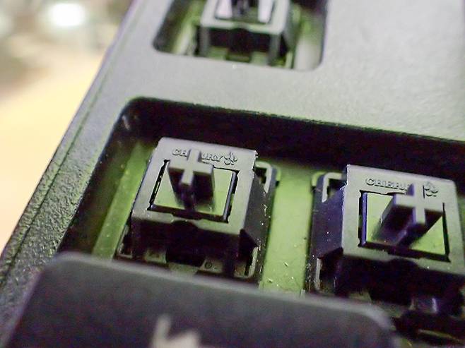 체리 흑축 스위치