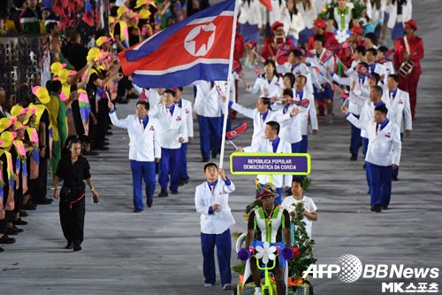 리우올림픽 개막식에서 입장하고 있는 북한 선수단. 사진=ⓒAFPBBNews = News1