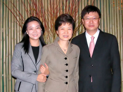 박근혜대통령의 올케 서향희 변호사(사진왼쪽)가 이금열 사건에 개입한 의혹을 받고있다.