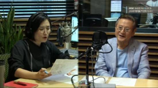 '두시의 데이트' 박경림, 박근형 / 사진=보이는라디오 캡처
