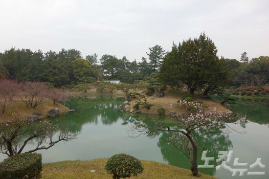 에도시대 초기 유람식 일본 귀족 정원이었던 리쓰린 공원(사진=참좋은여행 제공)