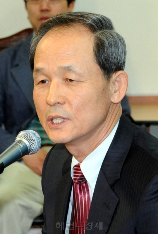 2014년 4월 16일 세월호 참사 당일 국가안보실장이었던 김장수 주중대사
