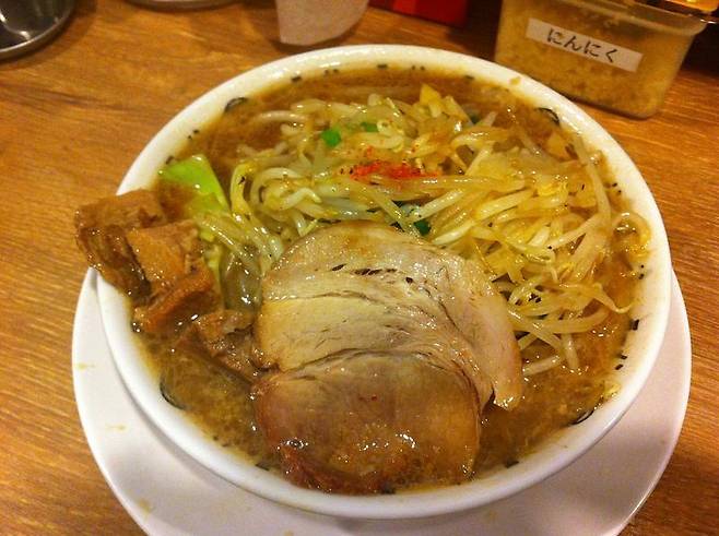 야로 라면